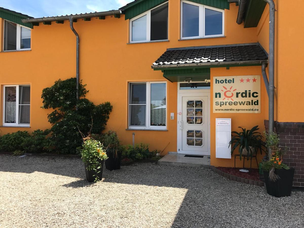 Hotel Nordic Spreewald Люббенау Экстерьер фото